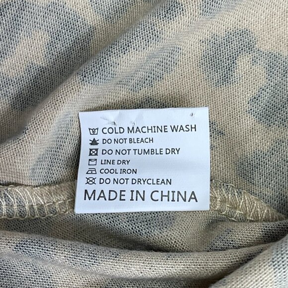 Animal print knit sleeveless separate - Picture 6 of 8